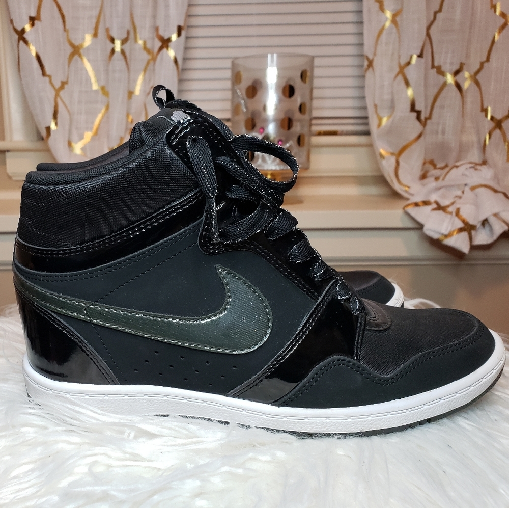 Womens Nike Force Sky high Wedge